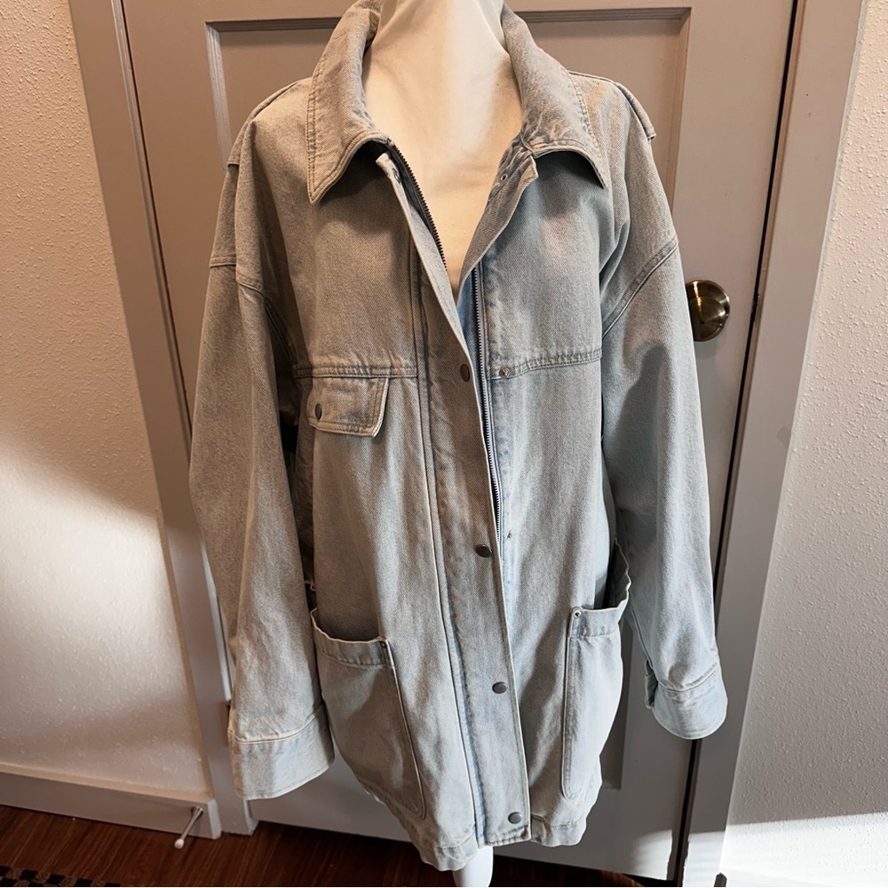 H&M Oversized Light Denim Jacket Sz XXL - Picture 7 of 16